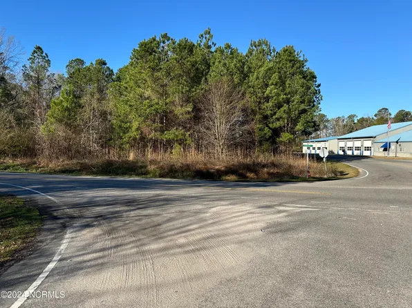 1517 Pinckney Street, Whiteville, NC 28472