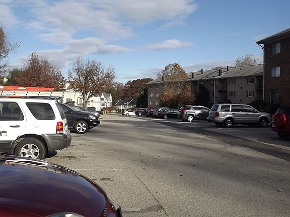 4th image of 1543 Colonial Dr APT 104