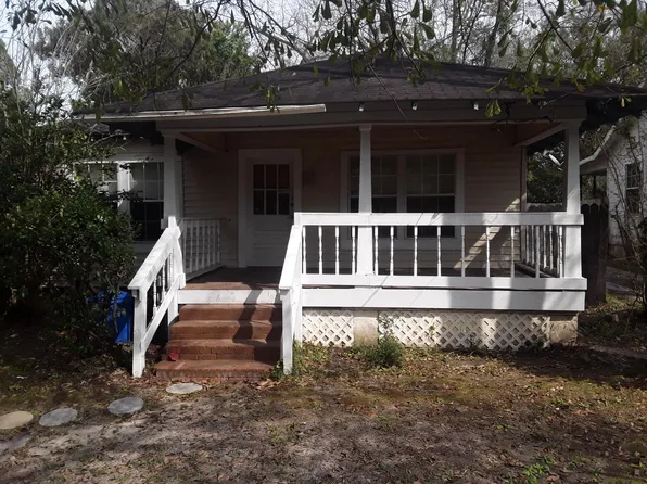 353 Pinehill Dr, Mobile, AL 36606