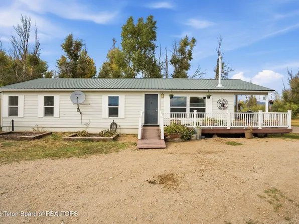 35 Front St, Boulder, WY 82923