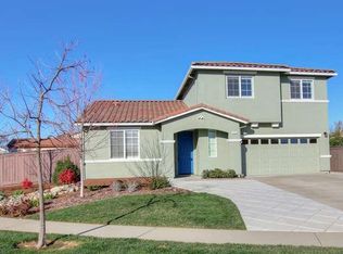 2465 Corin Dr, Roseville, CA 95747