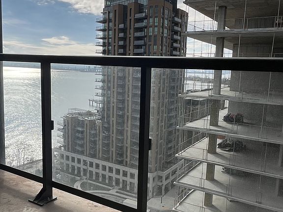3rd image of 370 Martha St #1608