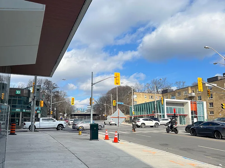 2020 Bathurst St #931 — Photo 15