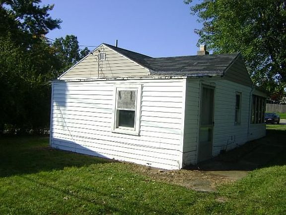2nd image of 600 Brantly Ave
