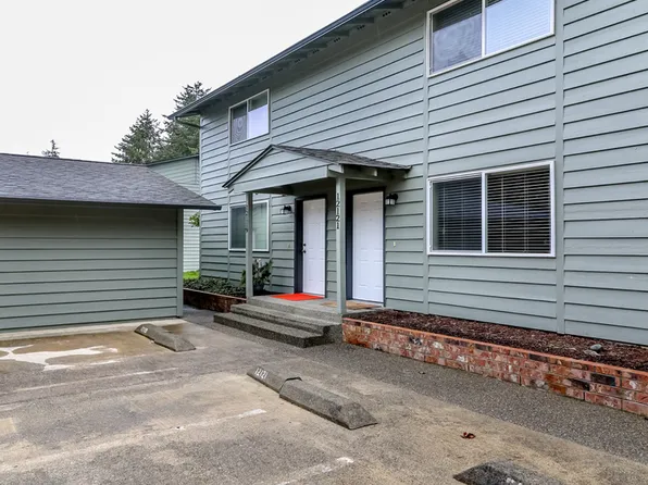 12123 125th Avenue Ct E, Puyallup, WA 98374