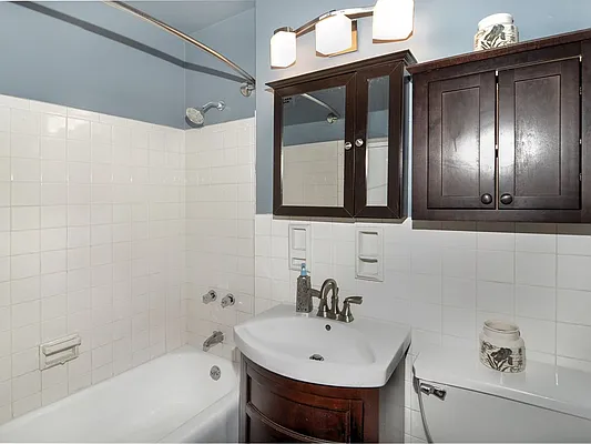 Sold by Robert E. Hill  | media 39