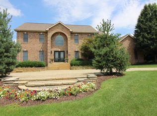 100 Iron Horse Dr, Venetia, PA 15367