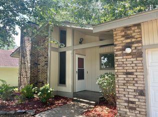 2125 S Hillcrest Ave, Springfield, MO 65807