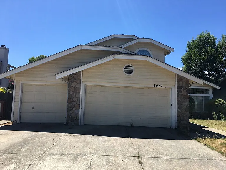 8947 Cottonwood Ln — Photo 11