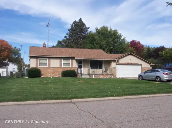 1336 Peachwood Dr, Flint, MI 48507