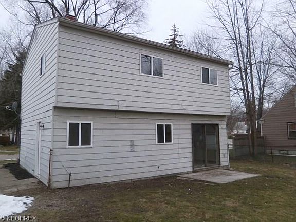 5th image of 425 Glenwood Dr