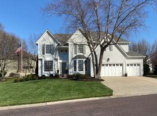 8119 W 139th St, Overland Park, KS 66223