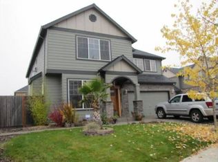 33787 NE Ellington Ct, Scappoose, OR