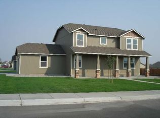 2100 Diamond Head Dr, West Richland, WA 99353
