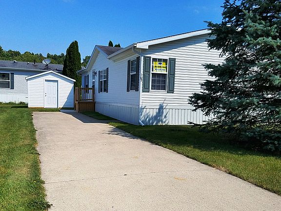2nd image of 165 Belmont Ln