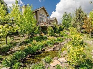 950 NW Yosemite Dr, Bend, OR 97703