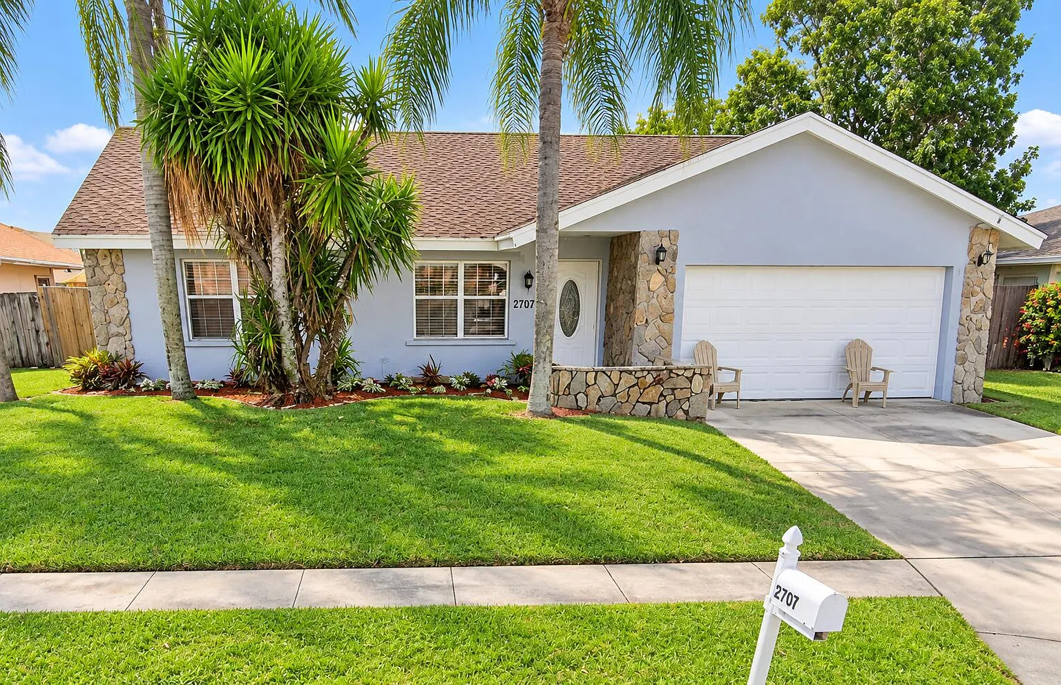 3 bed, 3.5 bath, 1848 sqft, $4,000 — Photo 1