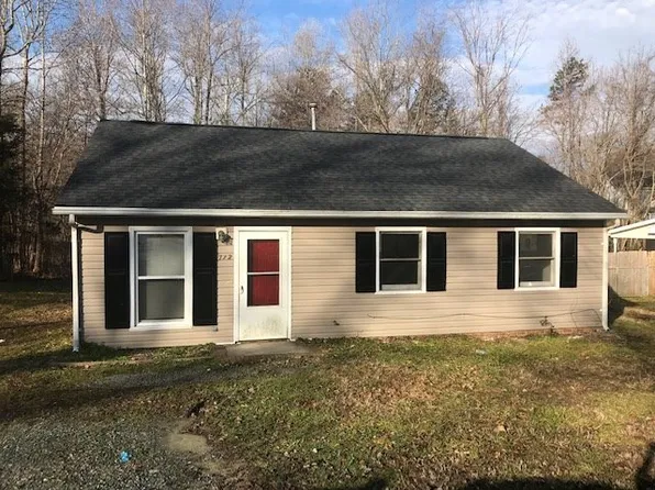 712 N Sellars Mill Rd, Burlington, NC 27217