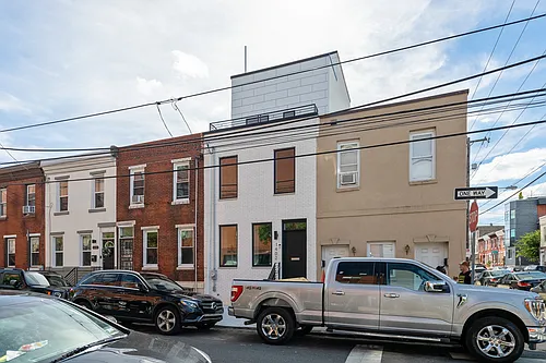 1402 S 16th St Photo 1