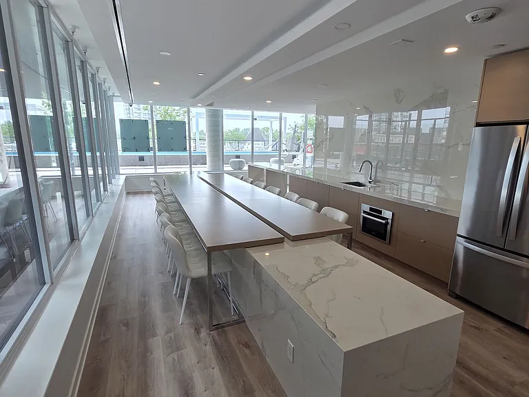 370 Martha St #301 — Photo 20