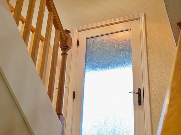 3rd image of 1019 W 75th St #1019