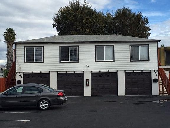 4th image of 247 Van Houten Ave