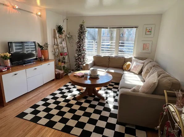 1146 W Lill Ave APT 1, Chicago, IL 60614