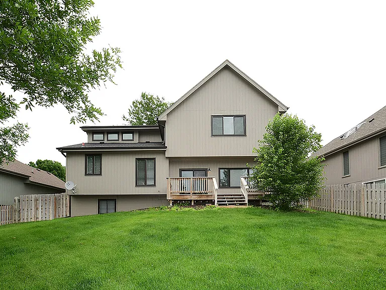 4004 N 162nd Ave — Photo 36