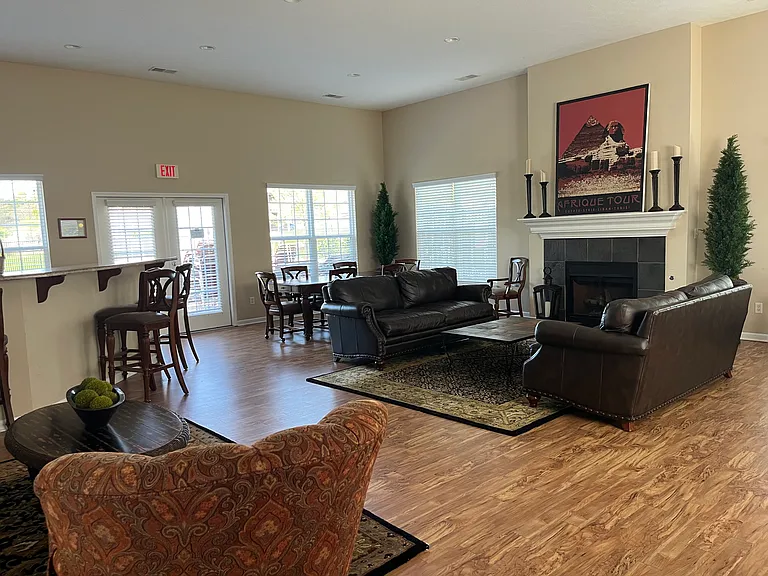 1631 Lacebark Dr #H — Photo 14