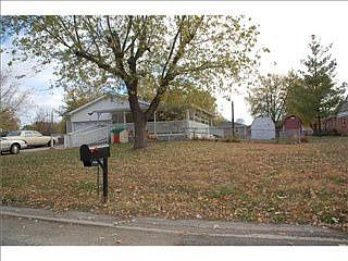 2nd image of 4125 Susy Ct