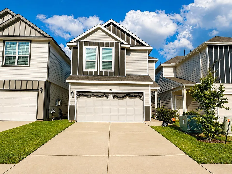 3910 Deledda Dr