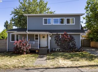 8800 NE Couch St, Portland, OR 97220