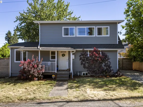 8800 NE Couch St, Portland, OR 97220