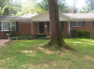 2516 Dora Dr, Charlotte, NC 28215