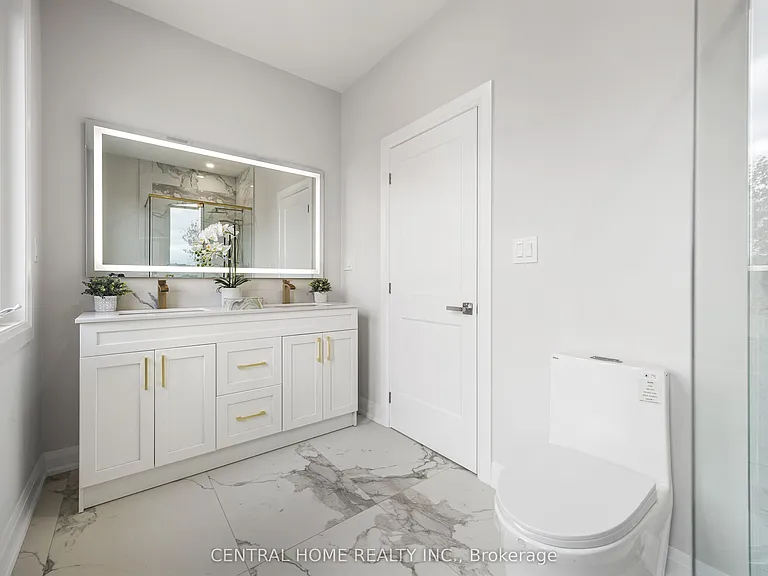 2946 Elgin Mills Rd E — Photo 15
