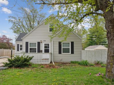 1708 Vine St, West Des Moines, IA, 50265