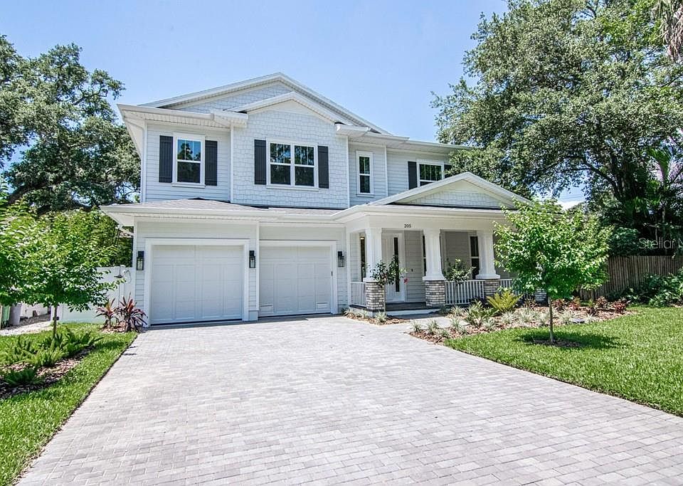 1st image of 205 S Hesperides St