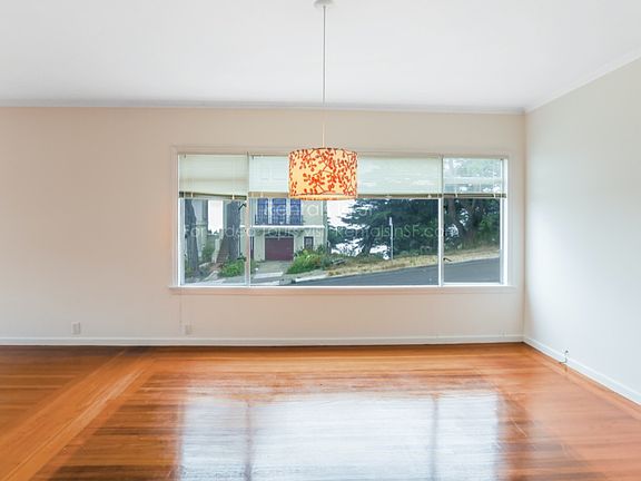 4th image of 150 Sutro Heights Ave APT 1