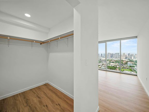 3rd image of 1500 Rycroft St #3216