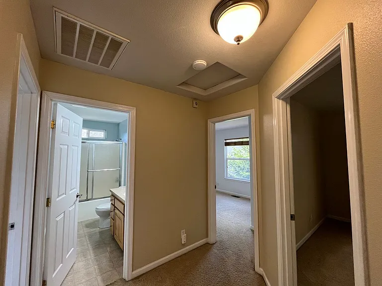 4575 Kincaid Ct — Photo 19