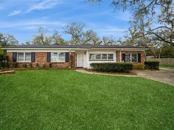 322 Bahamas Ave, Temple Terrace, FL 33617