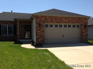 3210 Mackinaw Ln, Springfield, IL 62711