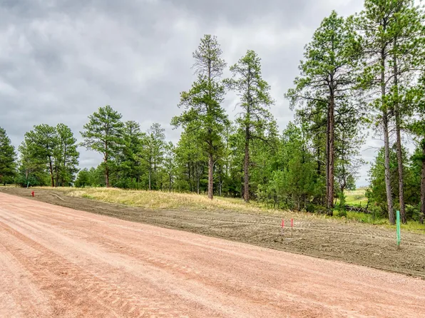 14 Freedom Dr, Moorcroft, WY 82721