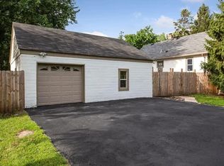 7508 Newton Ave N, Brooklyn Park, MN 55444