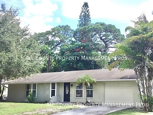 856 32nd St Photo 1