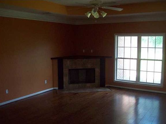 3rd image of 13910 Willow View Ln #0