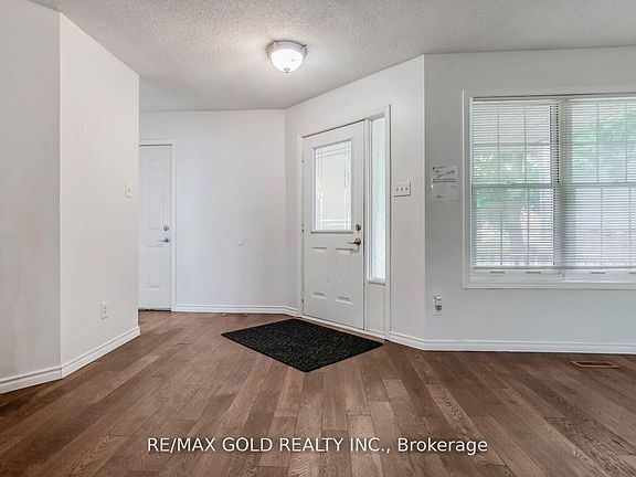 3rd image of 222 Fleming Dr
