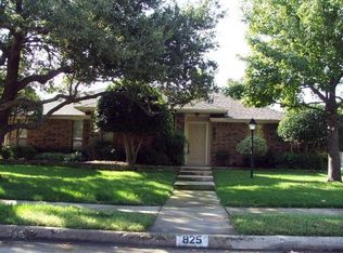 825 Leslie Ln, Coppell, TX 75019