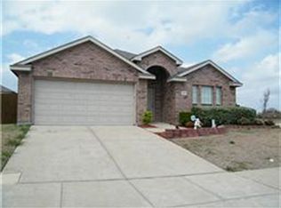 2049 Stagecoach Trl, Heartland, TX 75126