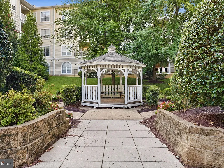 4551 Strutfield Ln #4403 — Photo 40